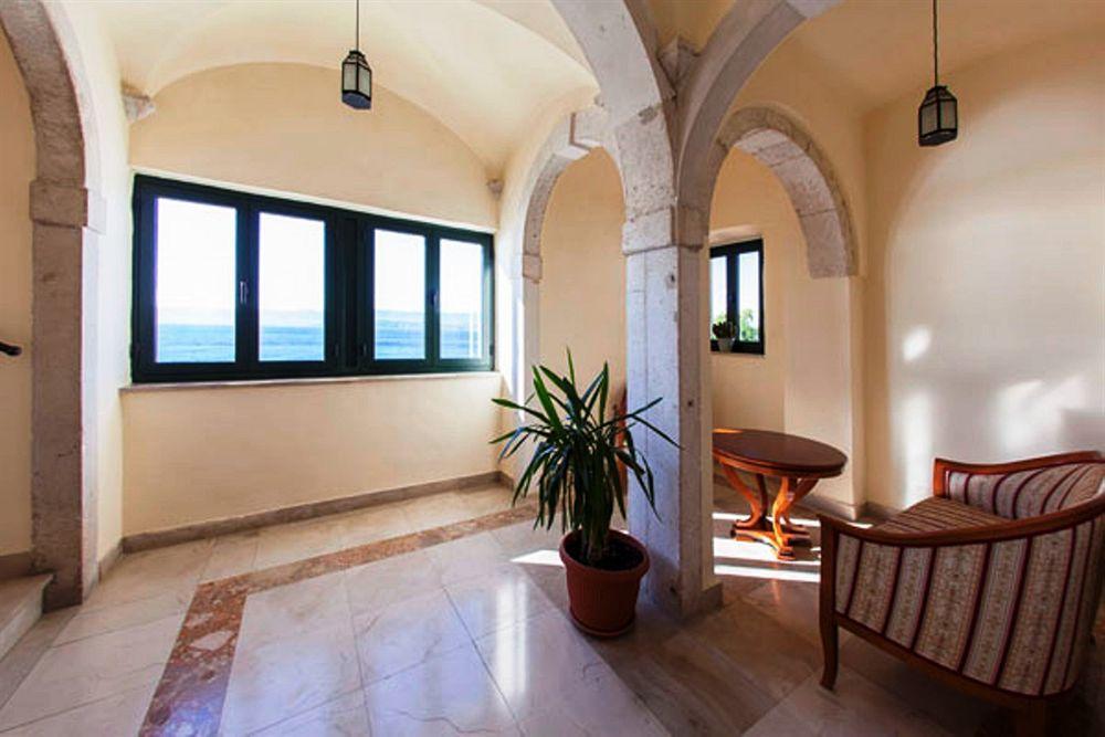 Newly Renovated Hotel Kastil Bol Exterior photo