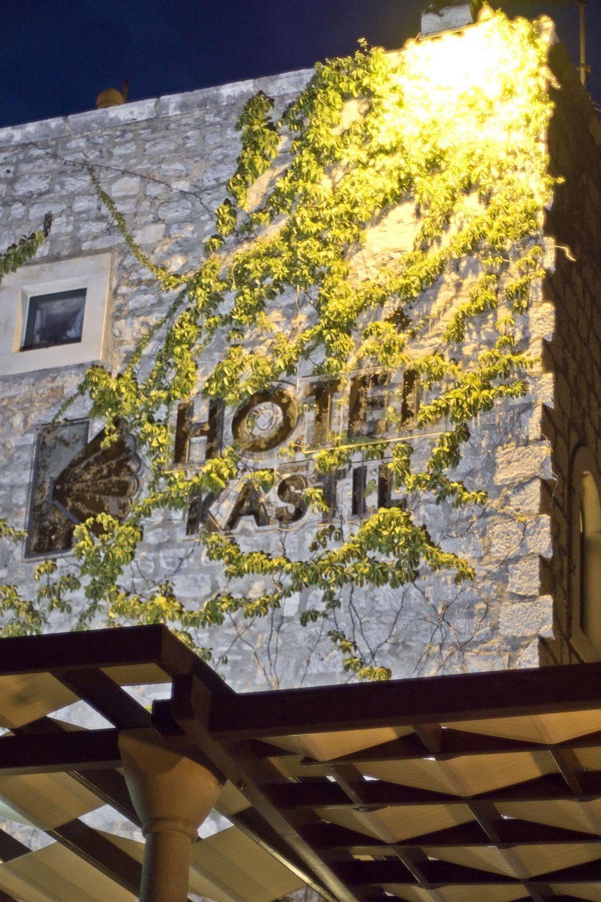 Newly Renovated Hotel Kastil Bol Exterior photo
