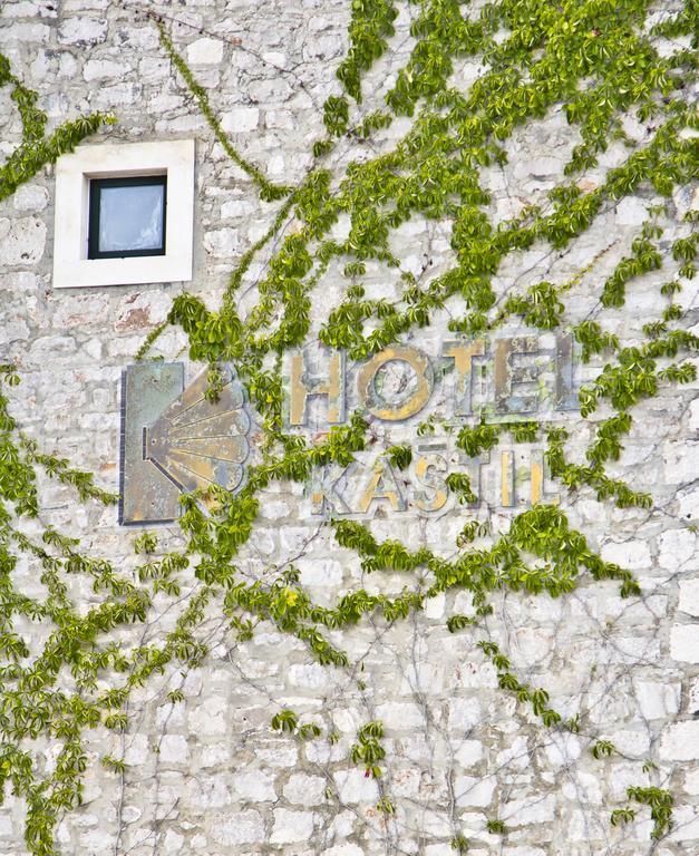 Newly Renovated Hotel Kastil Bol Exterior photo